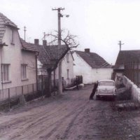 Ulice k rybníku